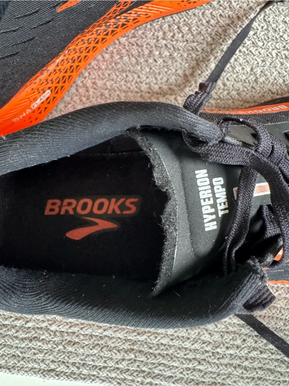 Brooks Hyperion Tempo Black Orange Athletic Running Shoes Size 11